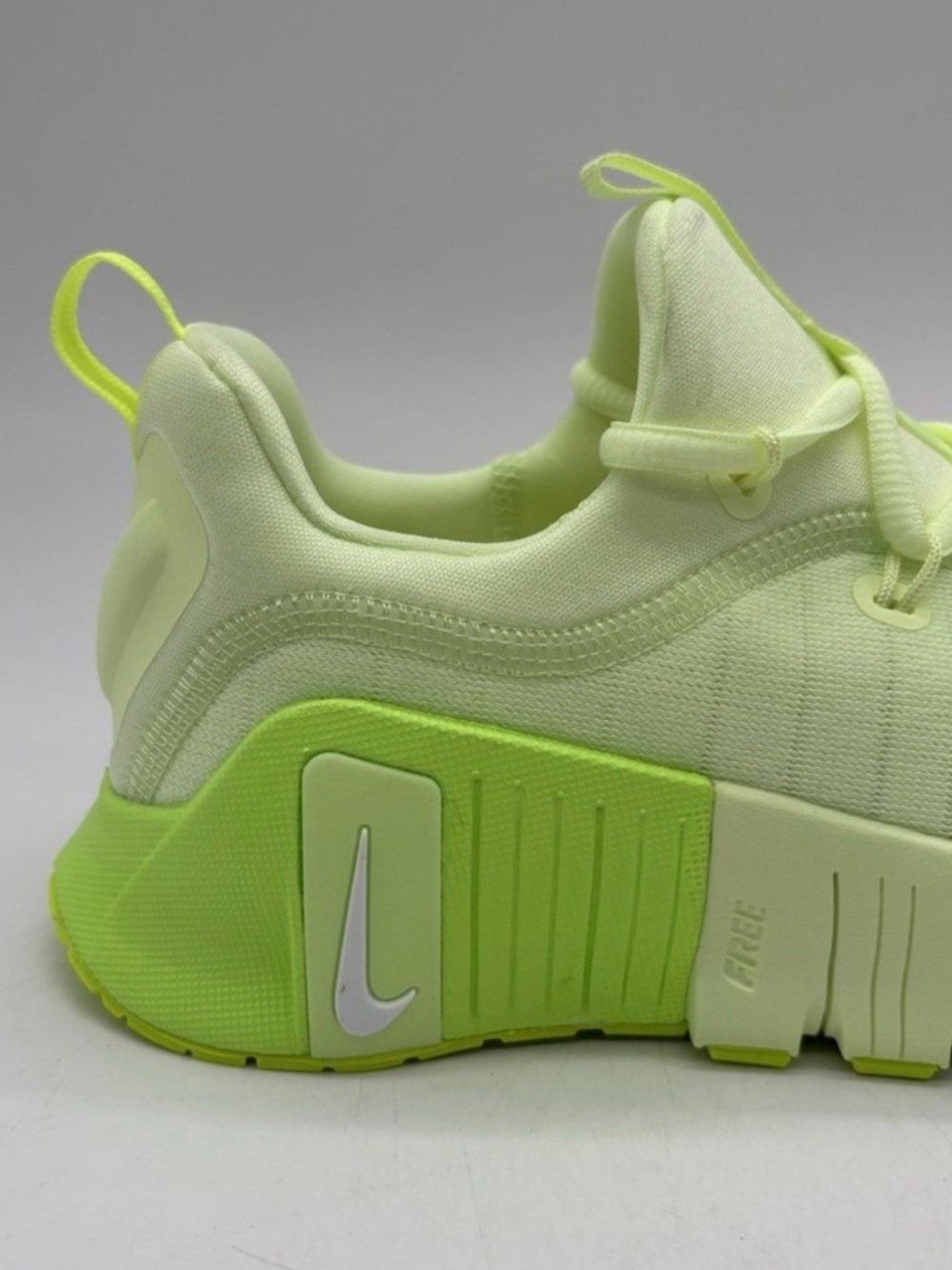 Nike Free Metcon 6 Barely Volt NWOB - Picture 5 of 9